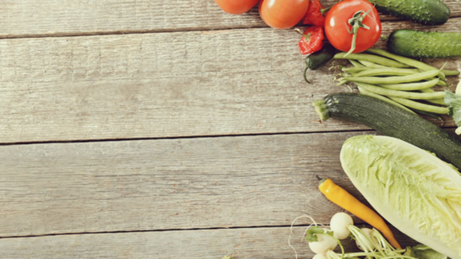 fresh-vegetables-wooden-table